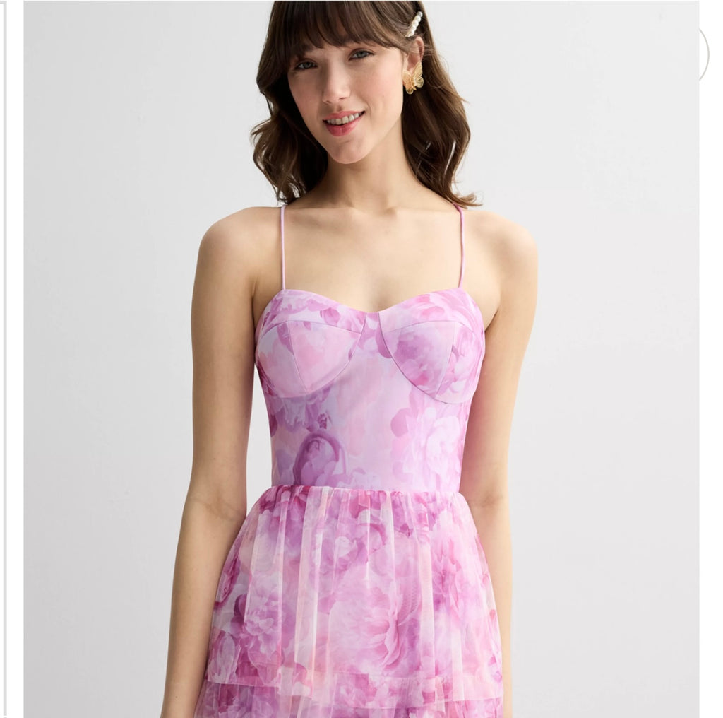 VESTIDO DE TUL ESTAMPADO ESCALONADO