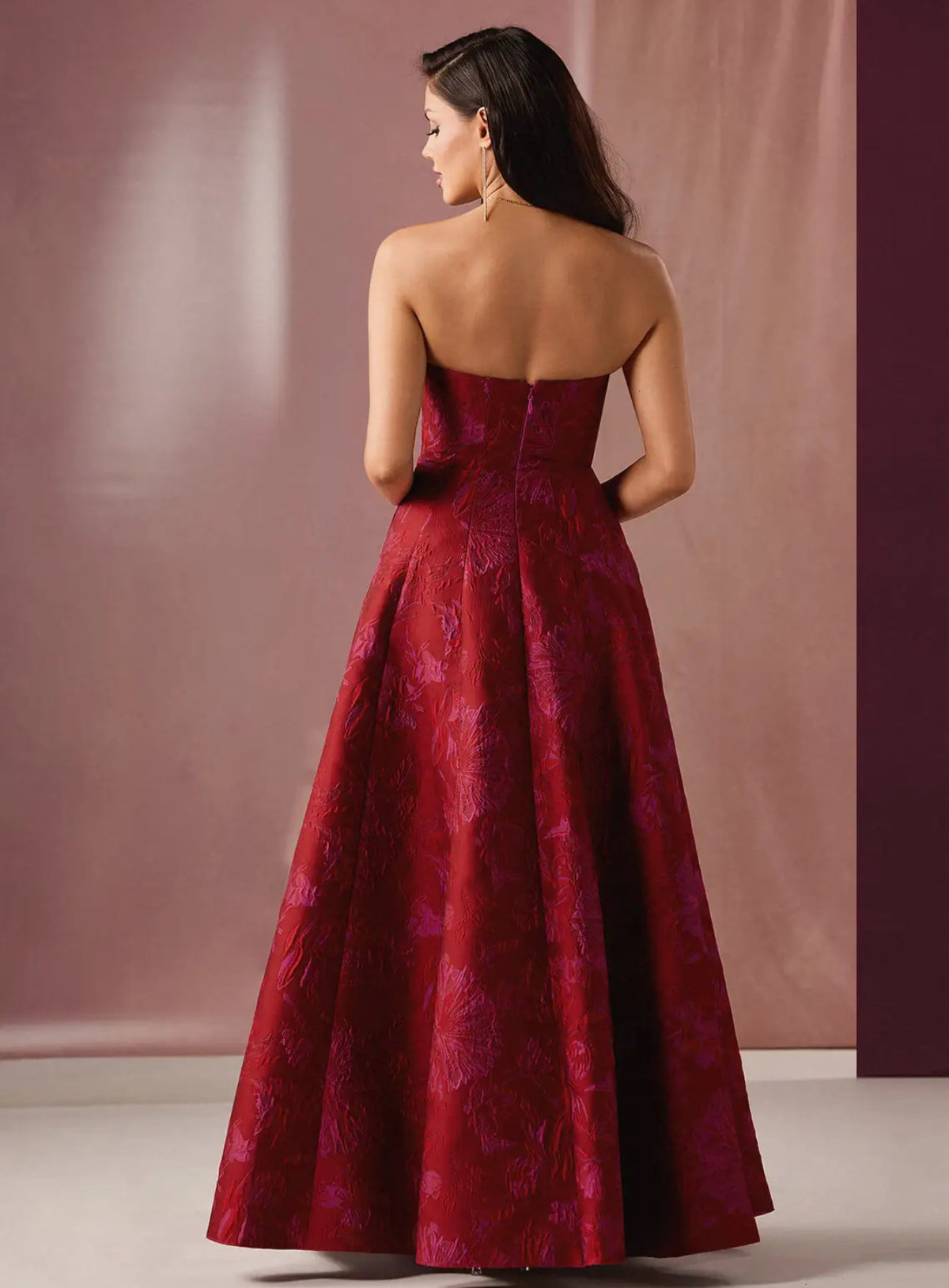 VESTIDO DE NOCHE ROJO INTENSO ROSA