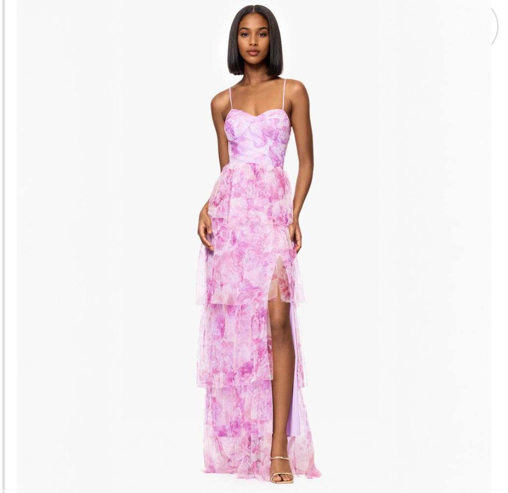 VESTIDO DE TUL ESTAMPADO ESCALONADO